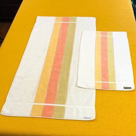 Vintage 80s FIELDCREST Cotton Bath Hand Towel Set: Pistachio Coral Honey Stripes - Picture 2 of 9